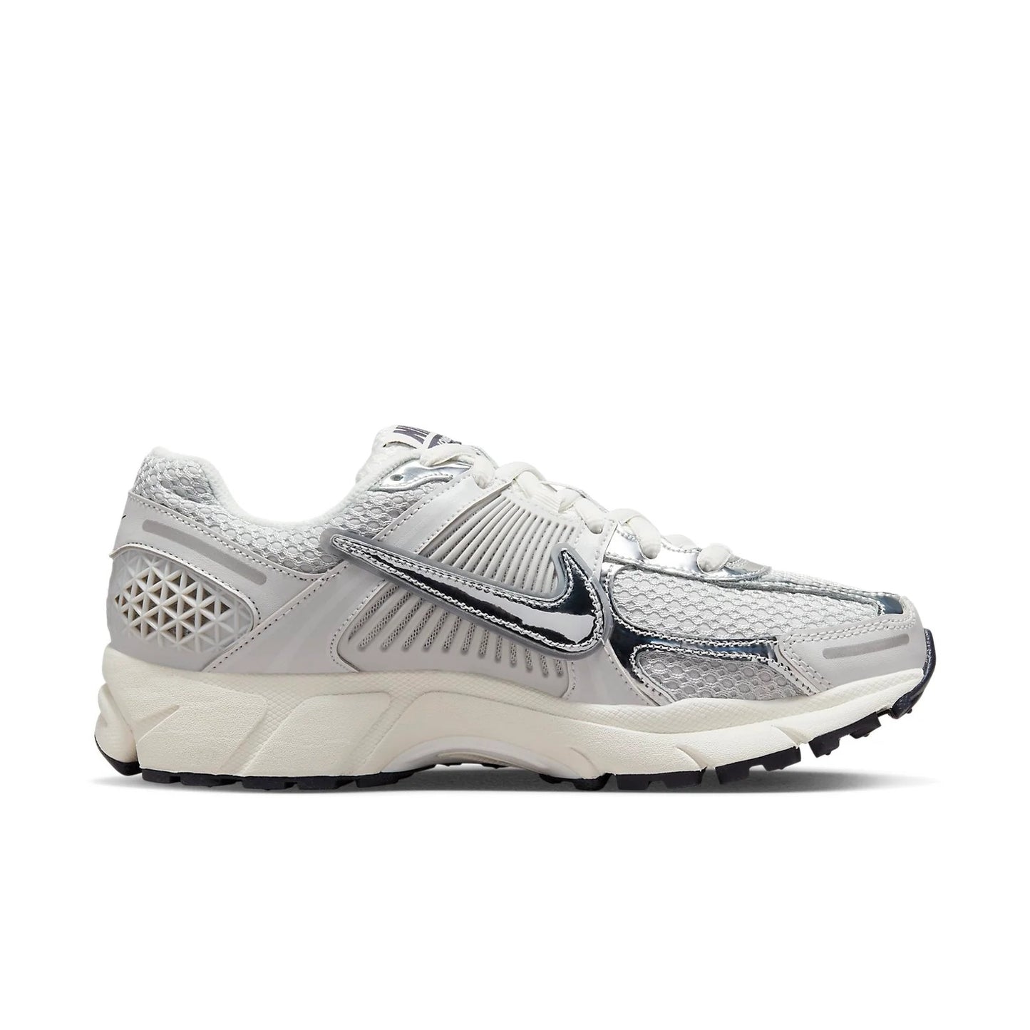 Nike Zoom Vomero 5 Photon Dust Metallic Silver