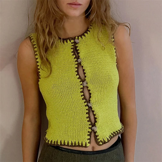 Round Neck Button Knitted Top